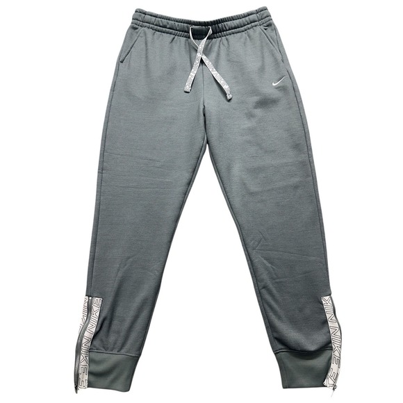 NIKE Therma Fit Joggers Sweats Pants‎ DM3373-100 Logo Zippers Size M Gray - Picture 1 of 10